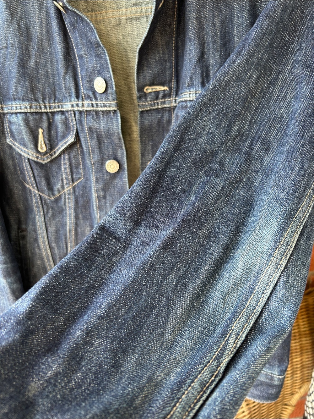 Levi's Blue Denim Trucker Jacket - Picture 6 of 8
